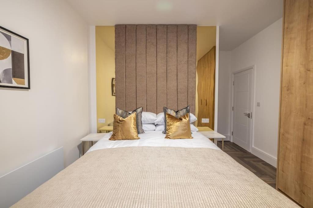 The Pocklington - The Filbert Suite Leicester Bagian luar foto