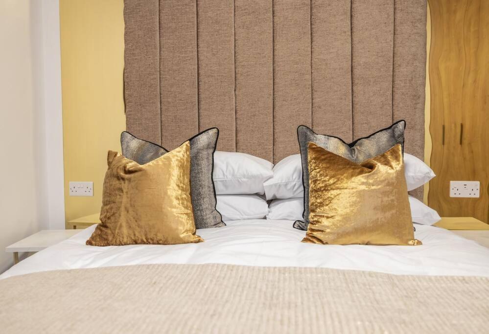 The Pocklington - The Filbert Suite Leicester Bagian luar foto